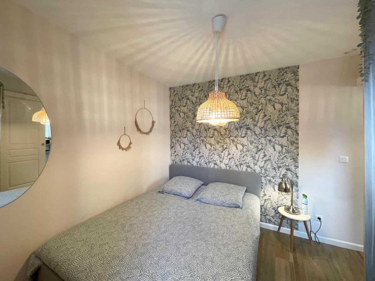 Appartement Leon, Port & Halles Depart Ferry, Proche Plages Toulon Exterior photo